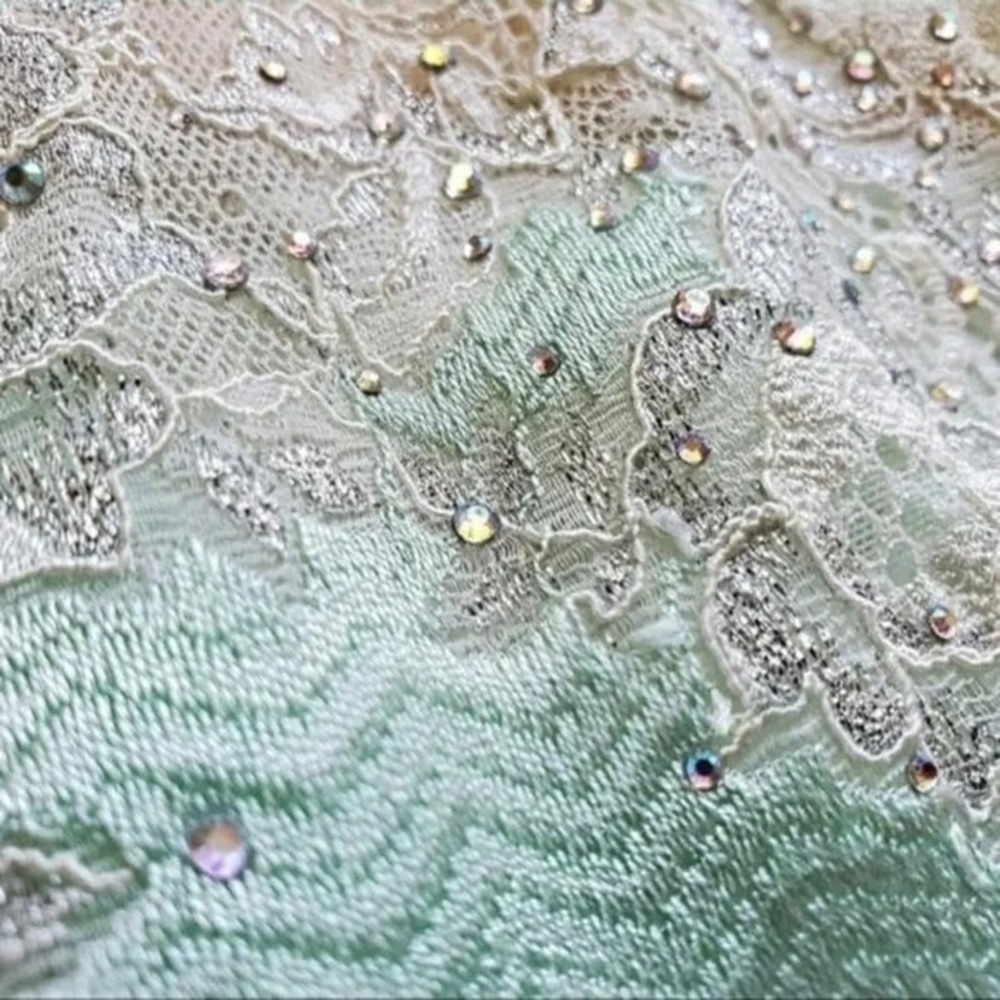 New Victoria's Secret Sexy Seduction Lace Thong Skirt Swarovski - Picture 5 of 10